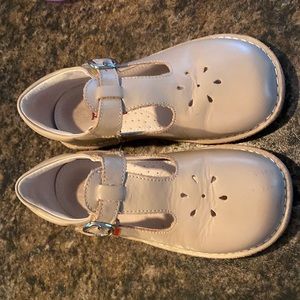 Girls l’amour dress shoes